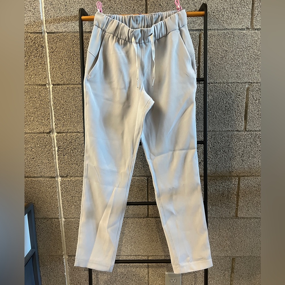 lululemon athletica Light Gray On the Fly pants